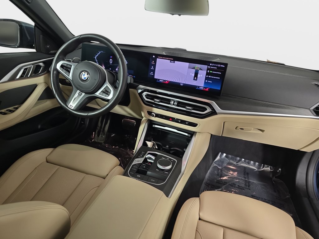 Certified 2024 BMW 430i xDrive Convertible w/ M Sport Package AWD/4WD image 11