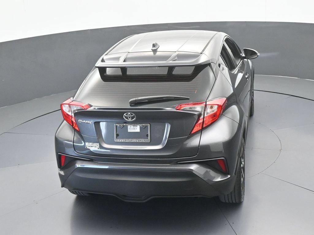 Used 2019 Toyota C-HR XLE FWD image 41