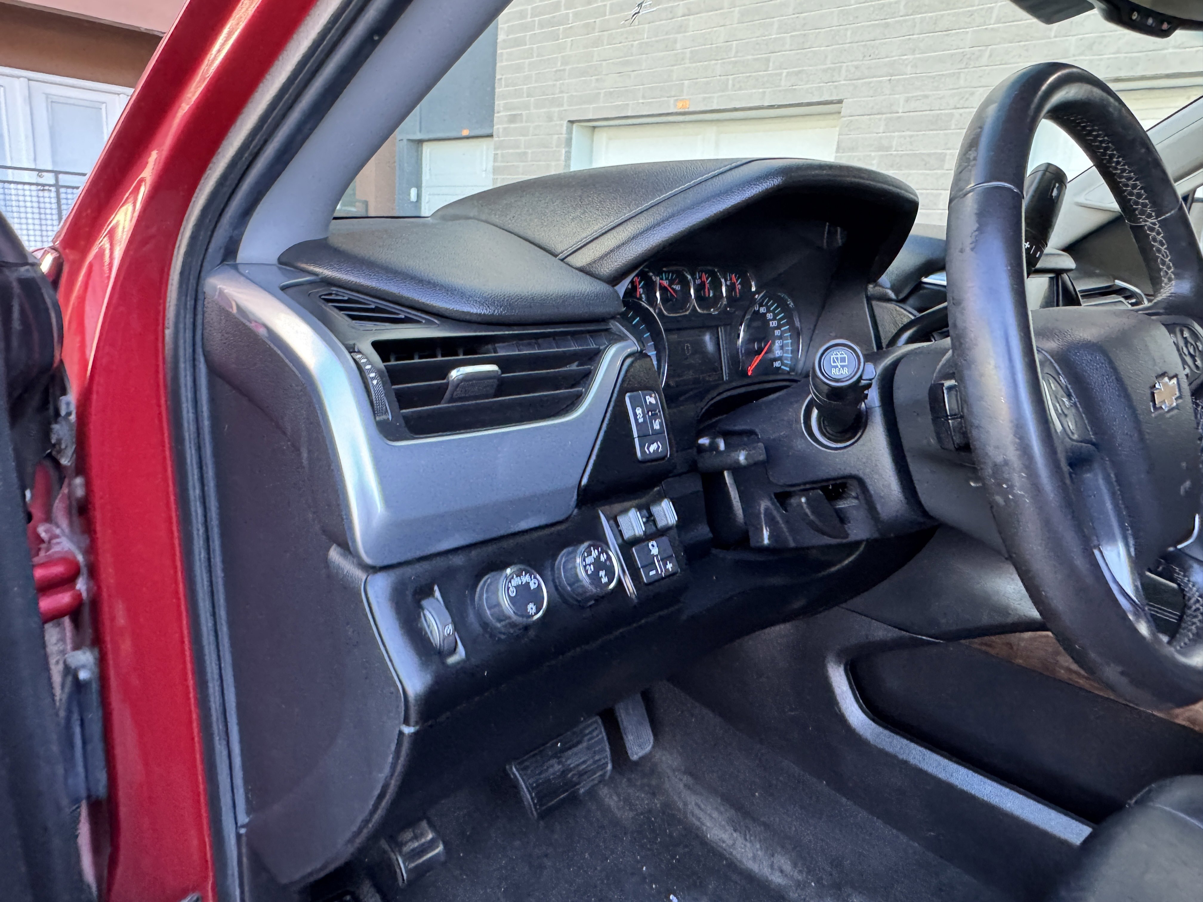 Used 2015 Chevrolet Tahoe LT w/ Max Trailering Package AWD/4WD image 18