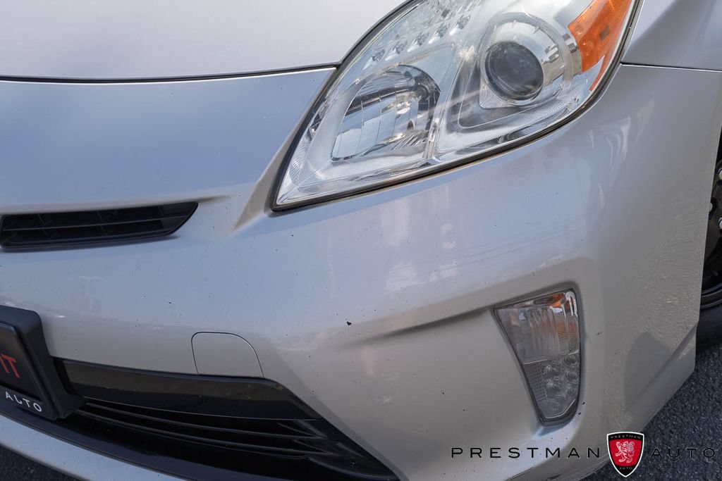 Used 2015 Toyota Prius Two FWD image 33