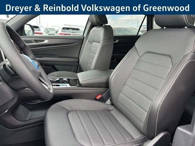 New 2026 Volkswagen Atlas Cross Sport SEL R-Line image 25