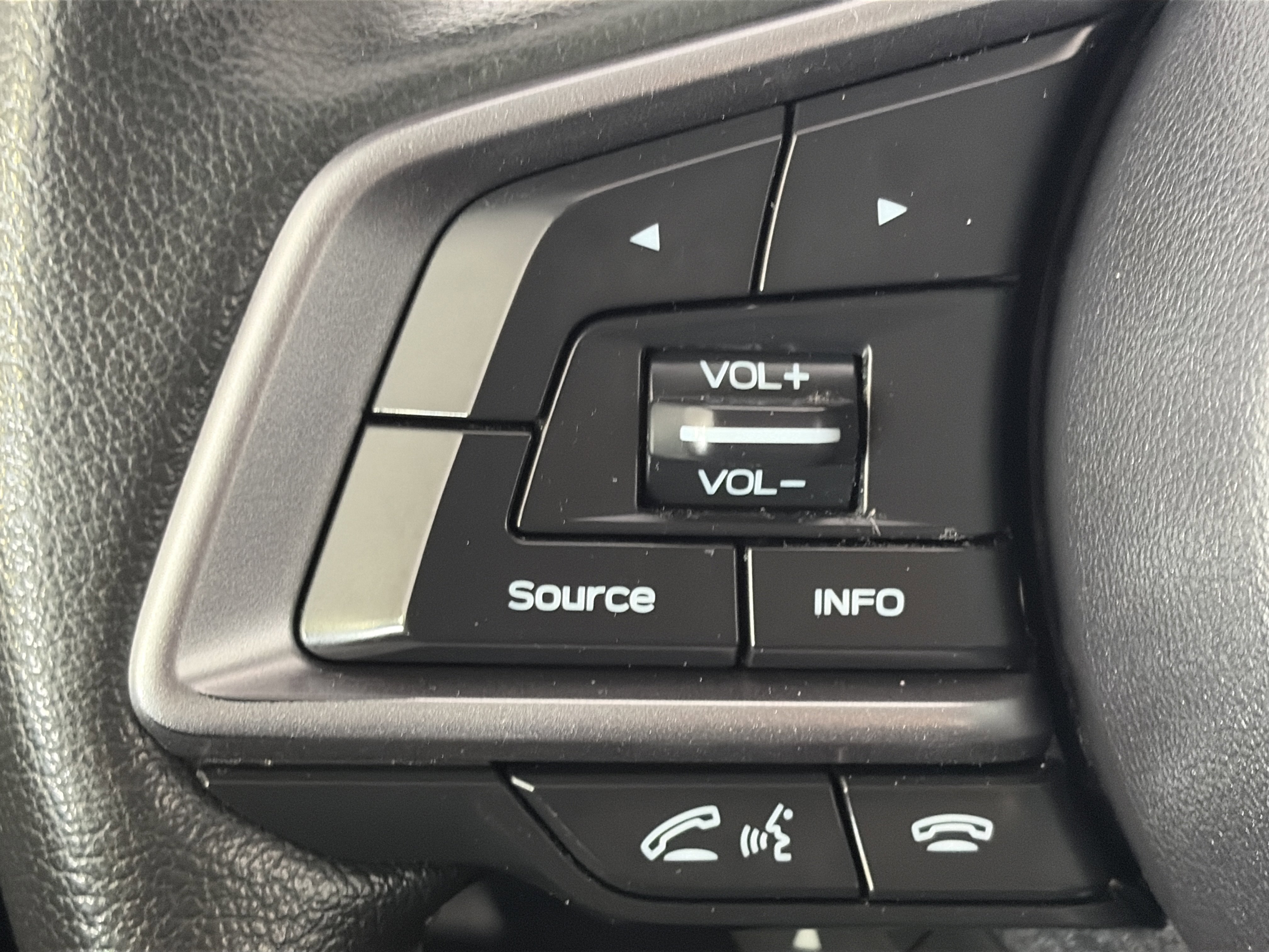 Certified 2024 Subaru Forester Limited image 17