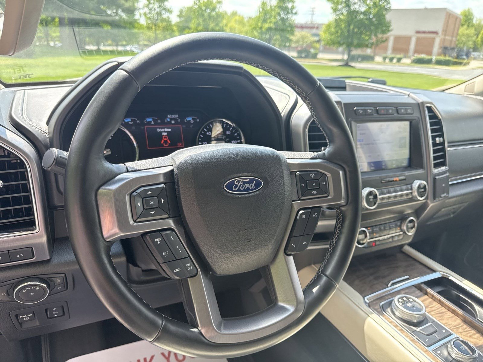 Used 2021 Ford Expedition Max Platinum AWD/4WD image 16