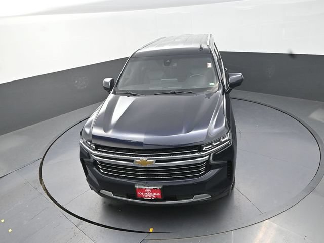 Used 2022 Chevrolet Suburban LT AWD/4WD image 25