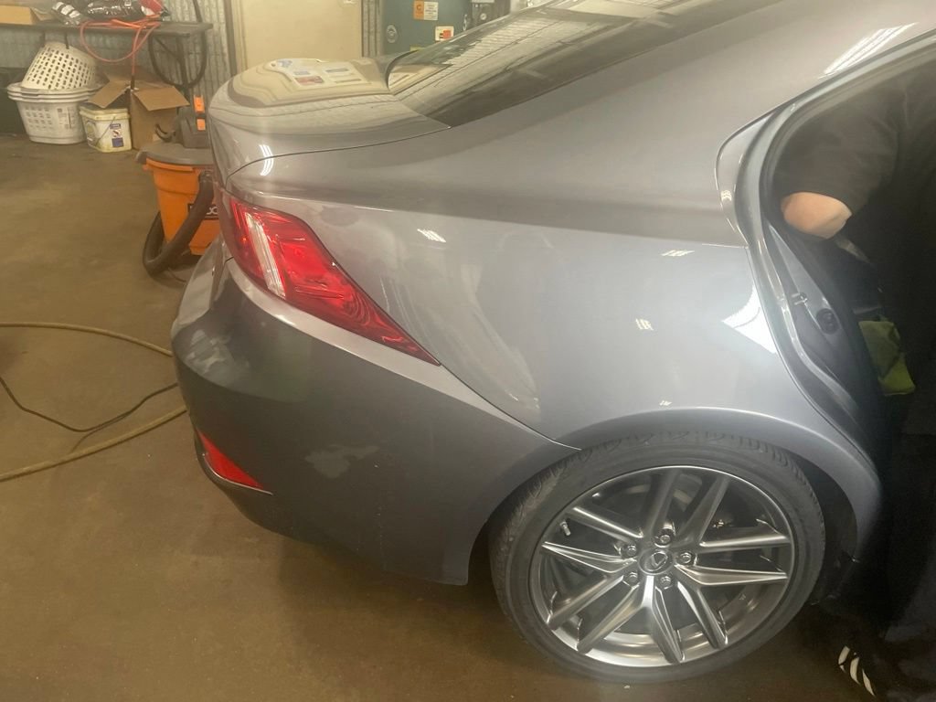 Used 2016 Lexus IS 350 AWD image 17