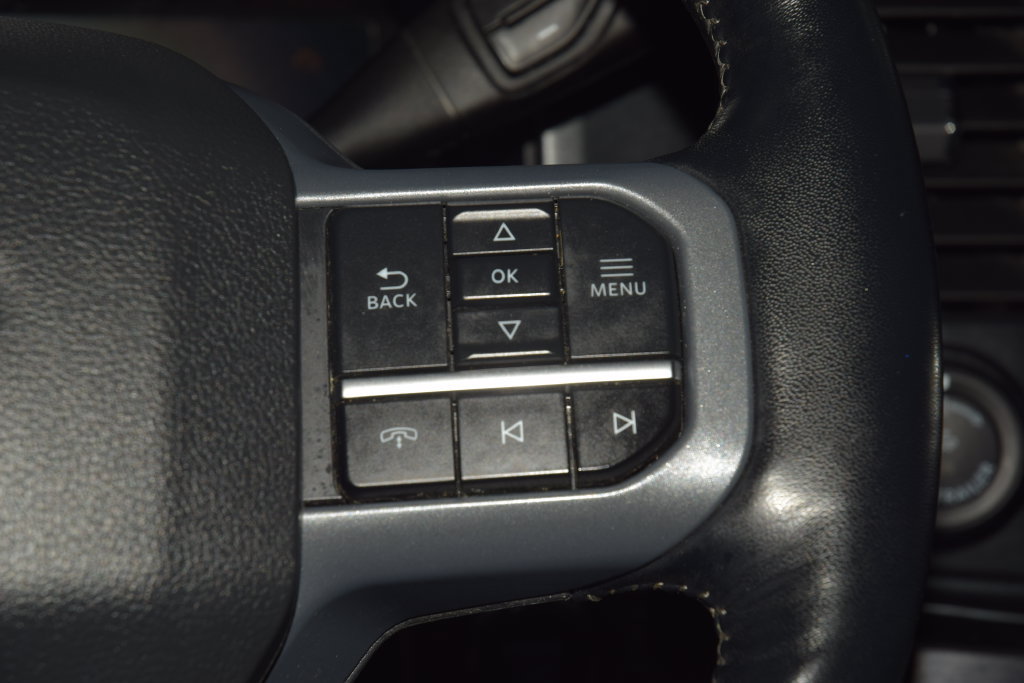 Used 2024 Ford F350 Lariat w/ Lariat Ultimate Package AWD/4WD image 37