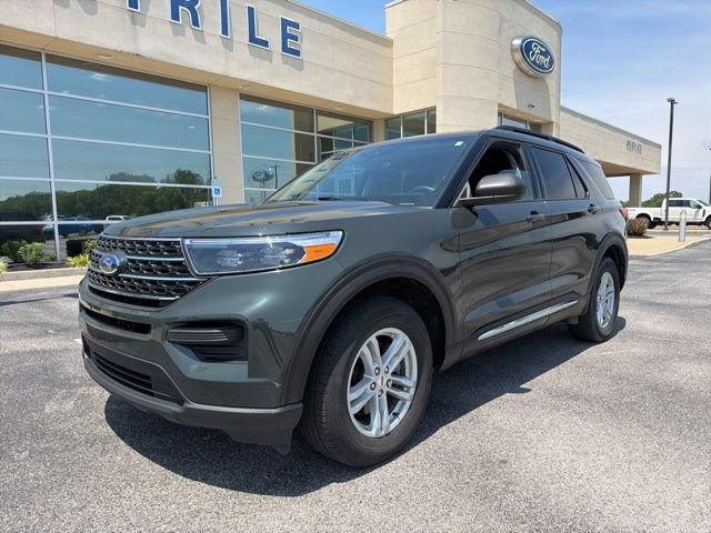 Certified 2024 Ford Explorer XLT w/ Class IV Trailer Tow Package