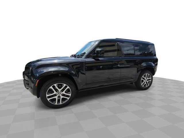 Used 2023 Land Rover Defender 110 X-Dynamic SE AWD/4WD image 4