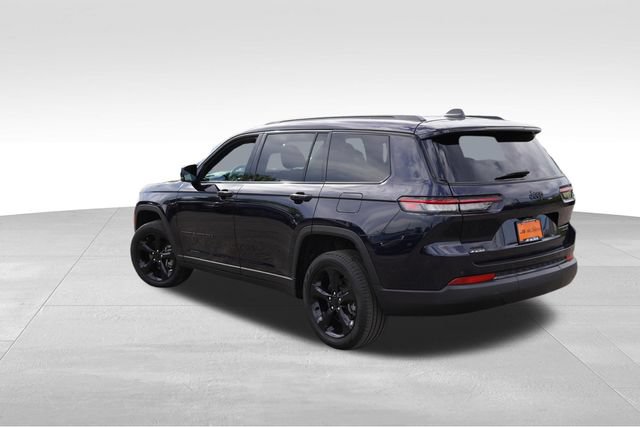 Certified 2024 Jeep Grand Cherokee L Limited w/ Black Appearance Package AWD/4WD image 7