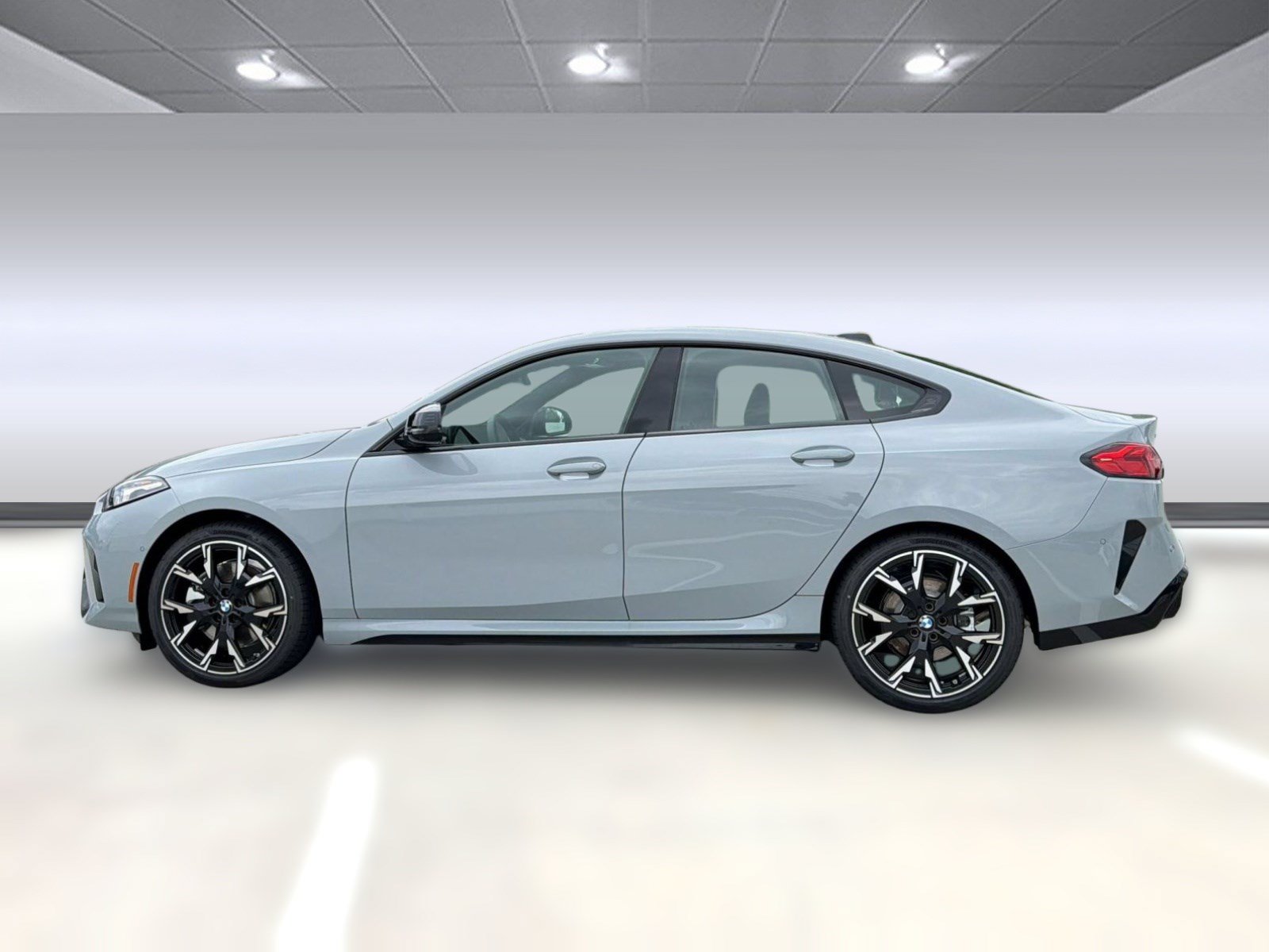 Used 2026 BMW 228i xDrive w/ Technology Package AWD/4WD image 2