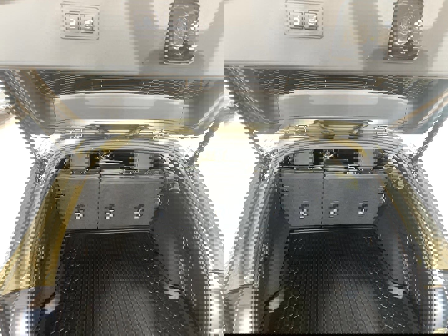 Used 2024 Subaru Outback Limited image 30