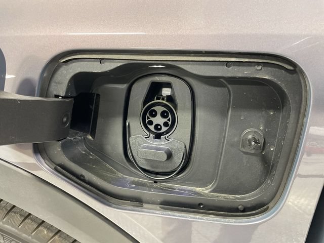 New 2026 Chevrolet Equinox EV LT AWD/4WD image 29
