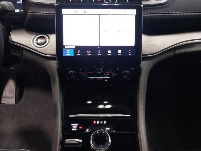 New 2025 Jeep Grand Cherokee Limited image 18