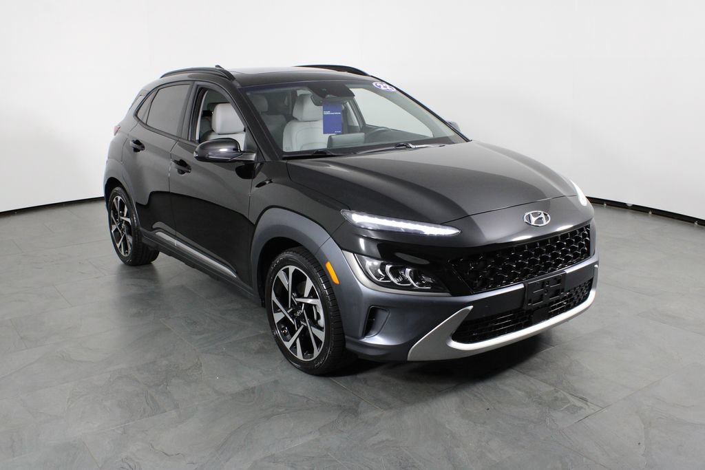 Certified 2022 Hyundai Kona Limited FWD image 5