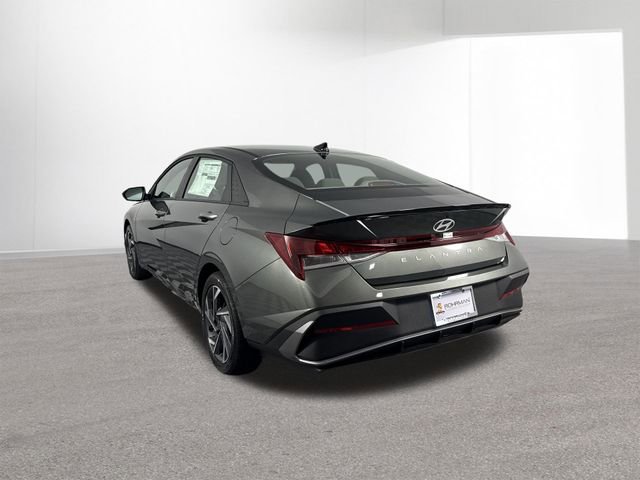 Used 2025 Hyundai Elantra Sport FWD image 38