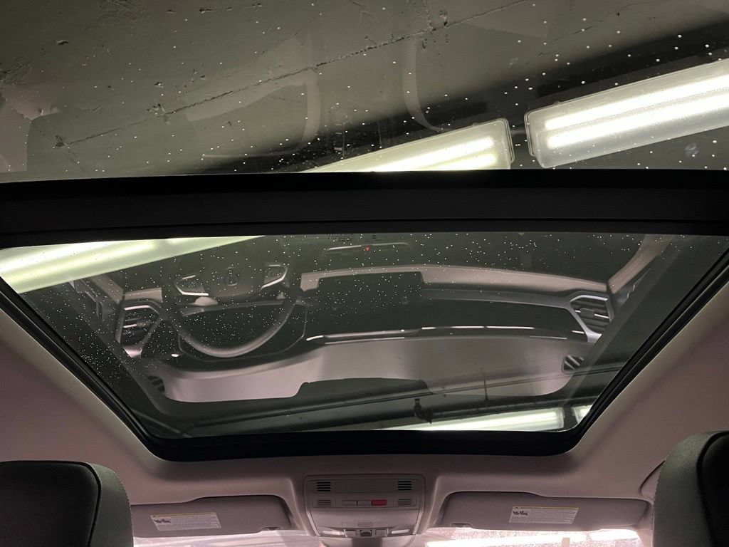 New 2026 Volkswagen Taos SE AWD/4WD image 10