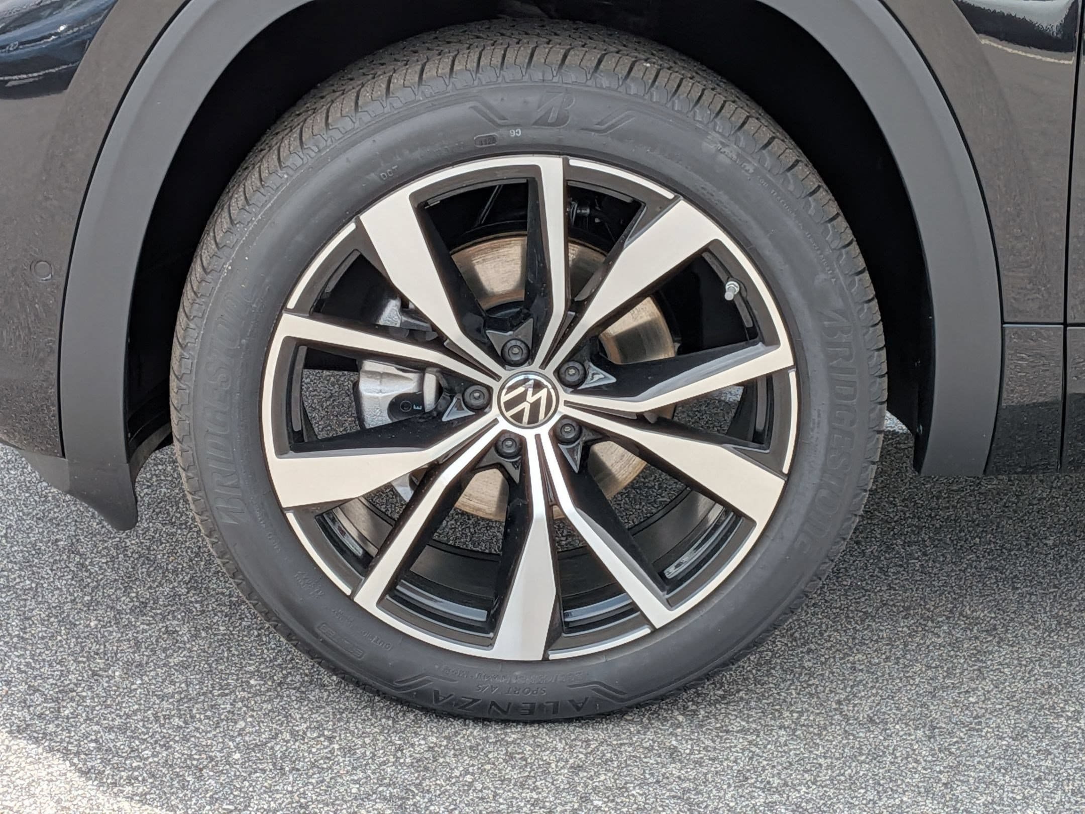 New 2026 Volkswagen Atlas SEL Premium R-Line AWD/4WD image 10