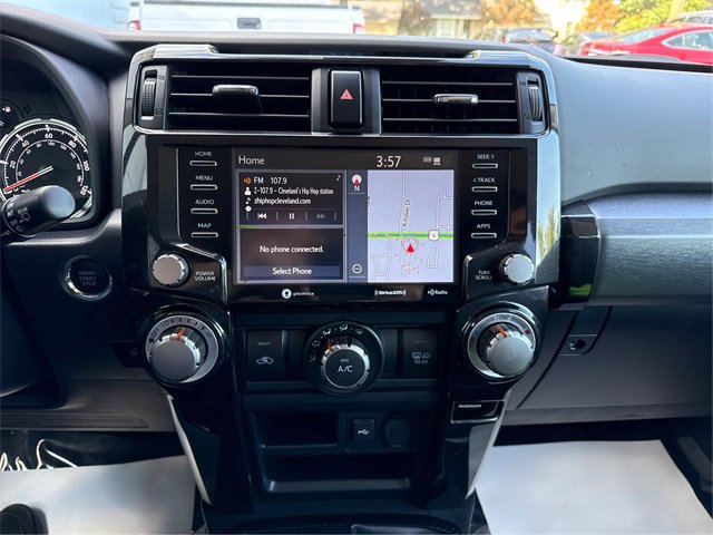 Used 2024 Toyota 4Runner TRD Off-Road Premium image 14