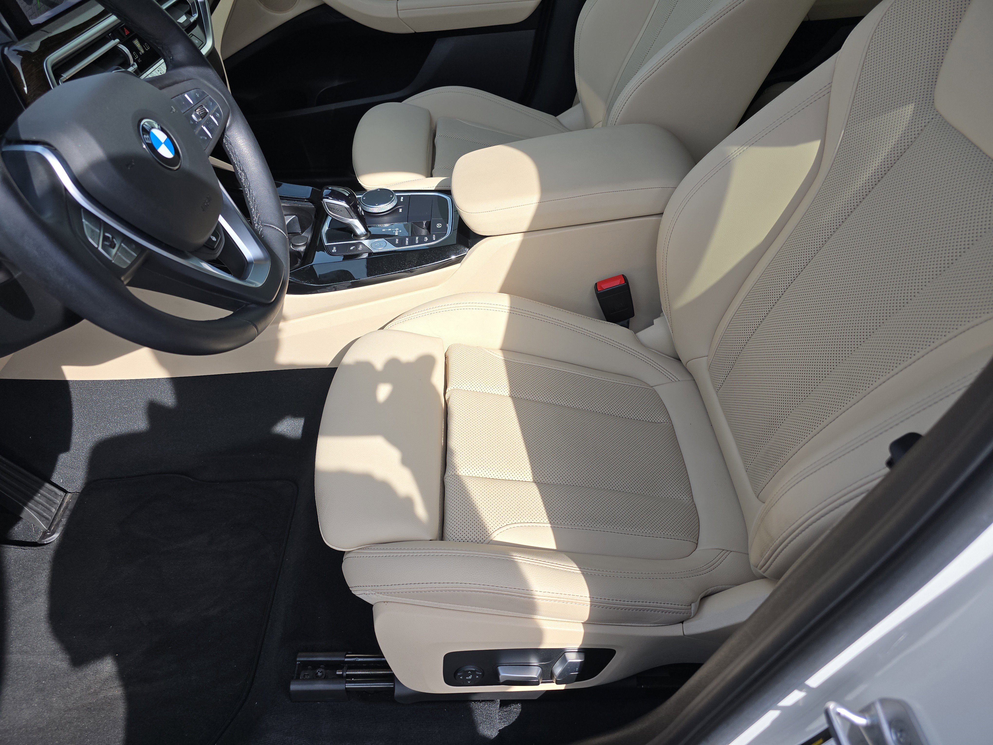 Used 2022 BMW X3 xDrive30i w/ Premium Package 2 image 22