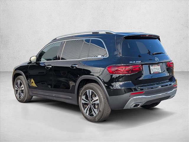 Certified 2025 Mercedes-Benz GLB 250 image 8