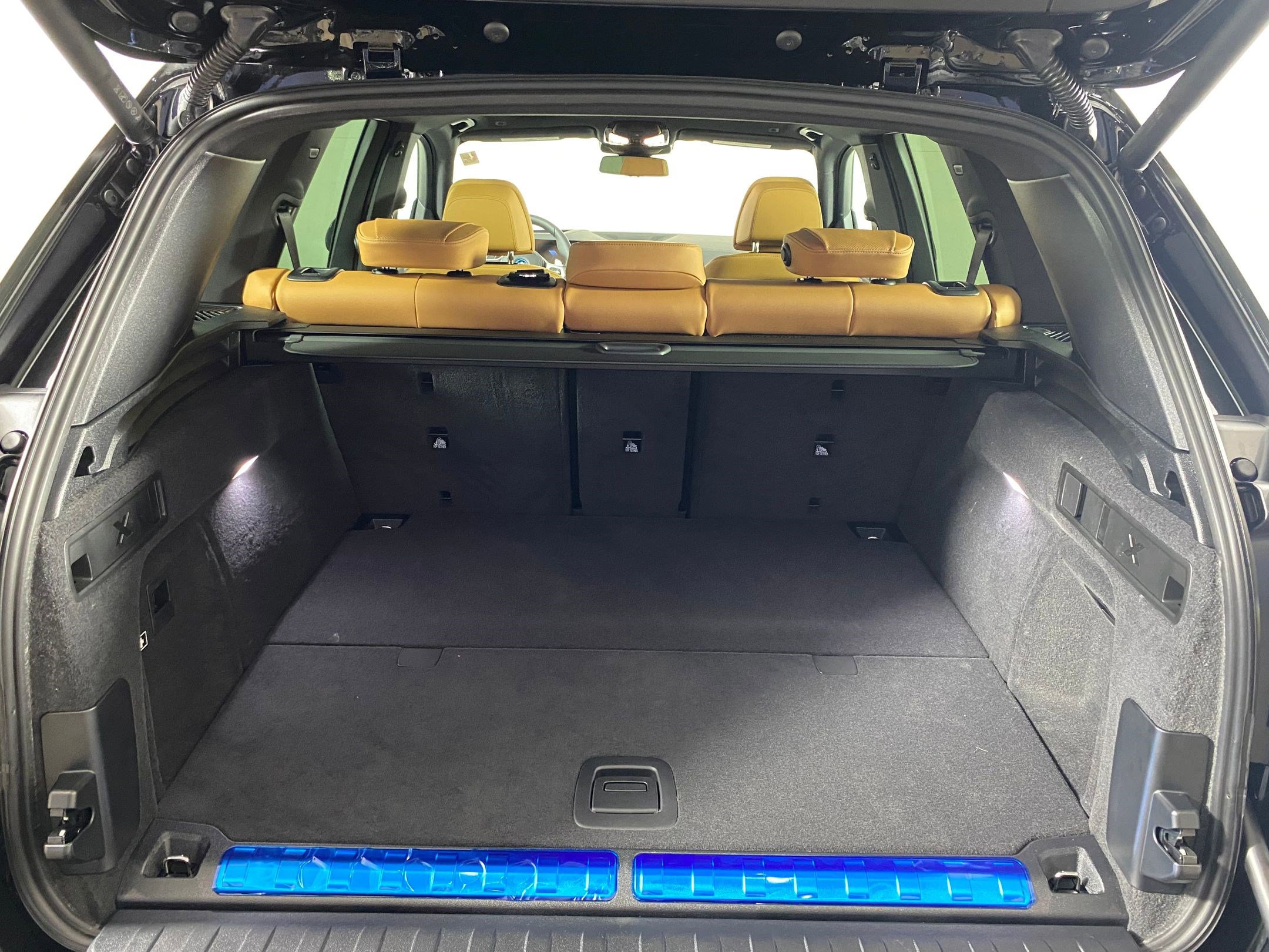 New 2026 BMW X5 xDrive50e w/ M Sport Package image 31