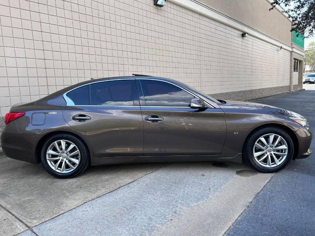 Used 2015 INFINITI Q50 Premium w/ Navigation Package RWD image 8