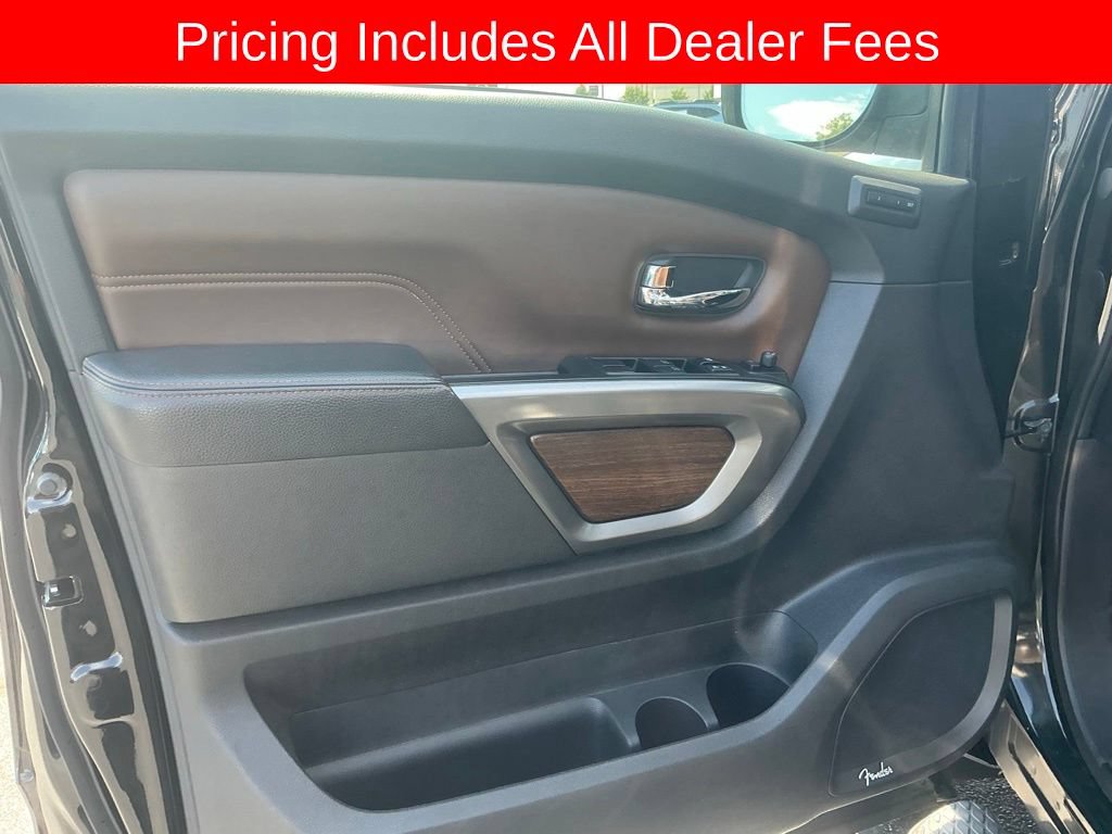 Used 2019 Nissan Titan Platinum Reserve AWD/4WD image 9