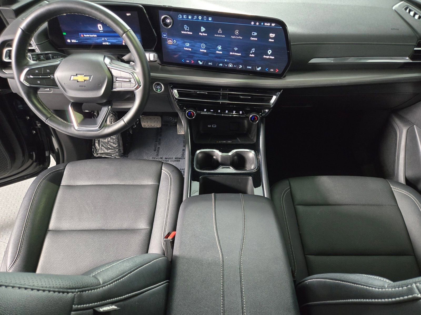Used 2025 Chevrolet Traverse LT FWD image 13