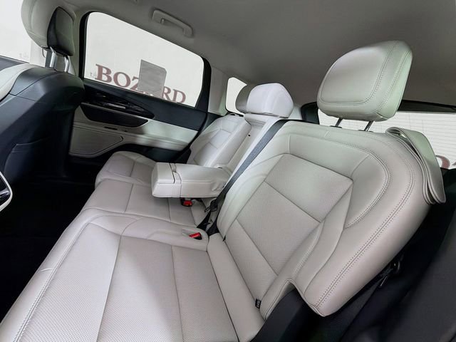 New 2026 Lincoln Nautilus Premier AWD/4WD image 27