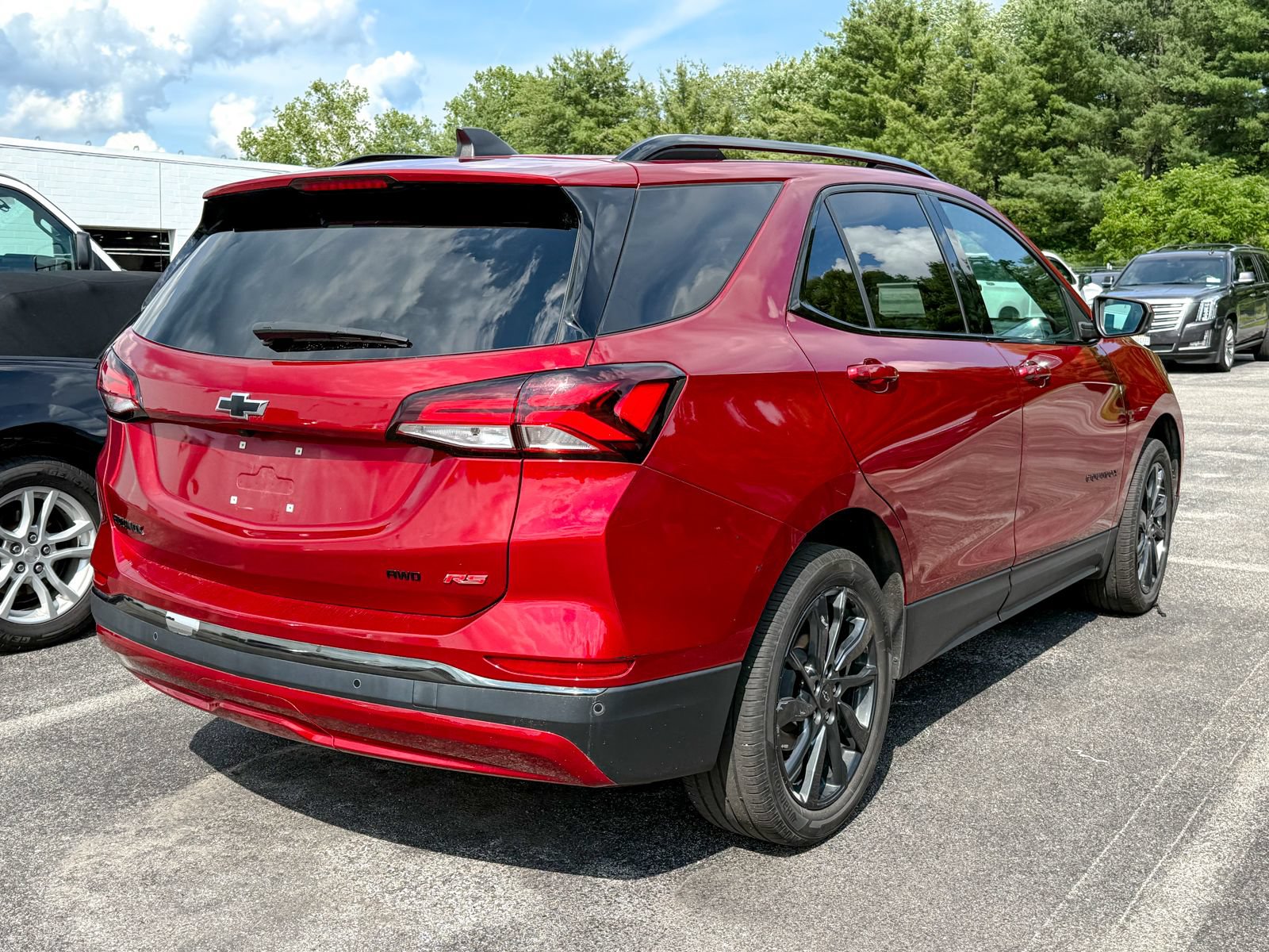 Used 2022 Chevrolet Equinox RS AWD/4WD image 6