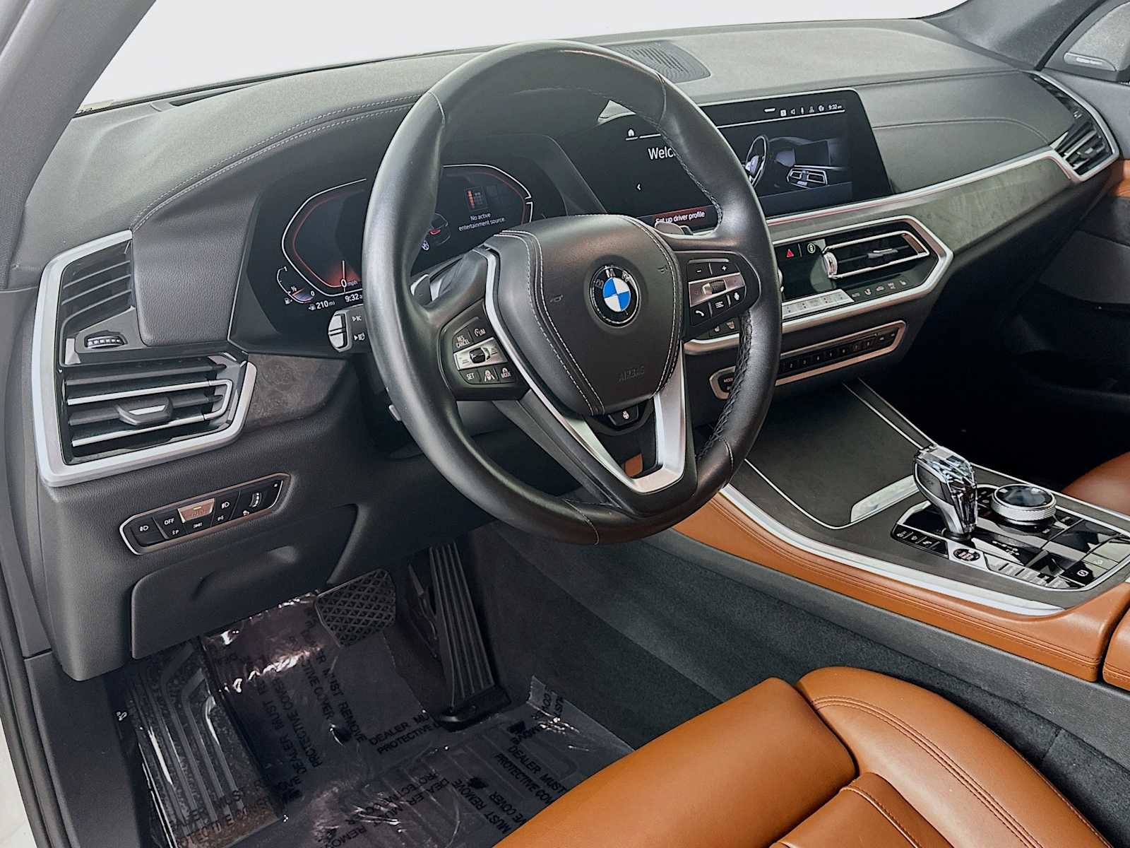 Used 2021 BMW X5 xDrive40i w/ Executive Package 2 AWD/4WD image 4