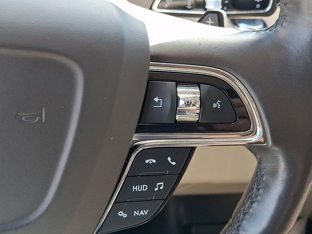Used 2021 Lincoln Navigator Reserve w/ Luxury Package AWD/4WD image 25