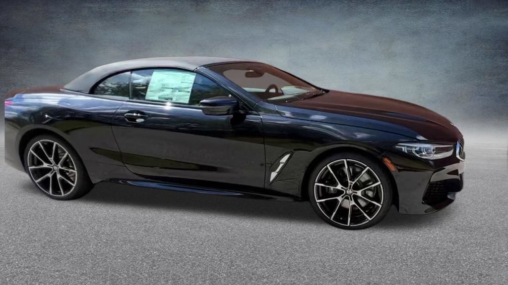 Used 2022 BMW 840i xDrive Convertible AWD/4WD image 32