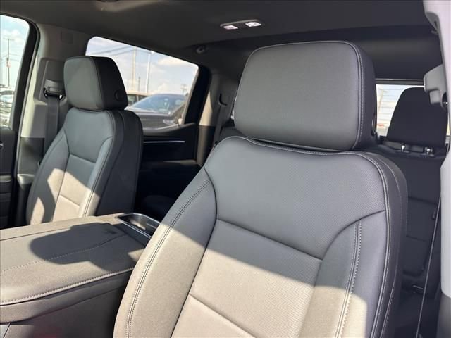 New 2026 GMC Sierra 1500 SLT w/ SLT Premium Plus Package image 28