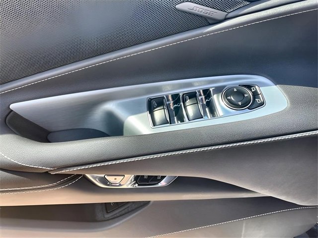 Used 2025 Chevrolet Corvette Stingray Convertible w/ 1LT image 13