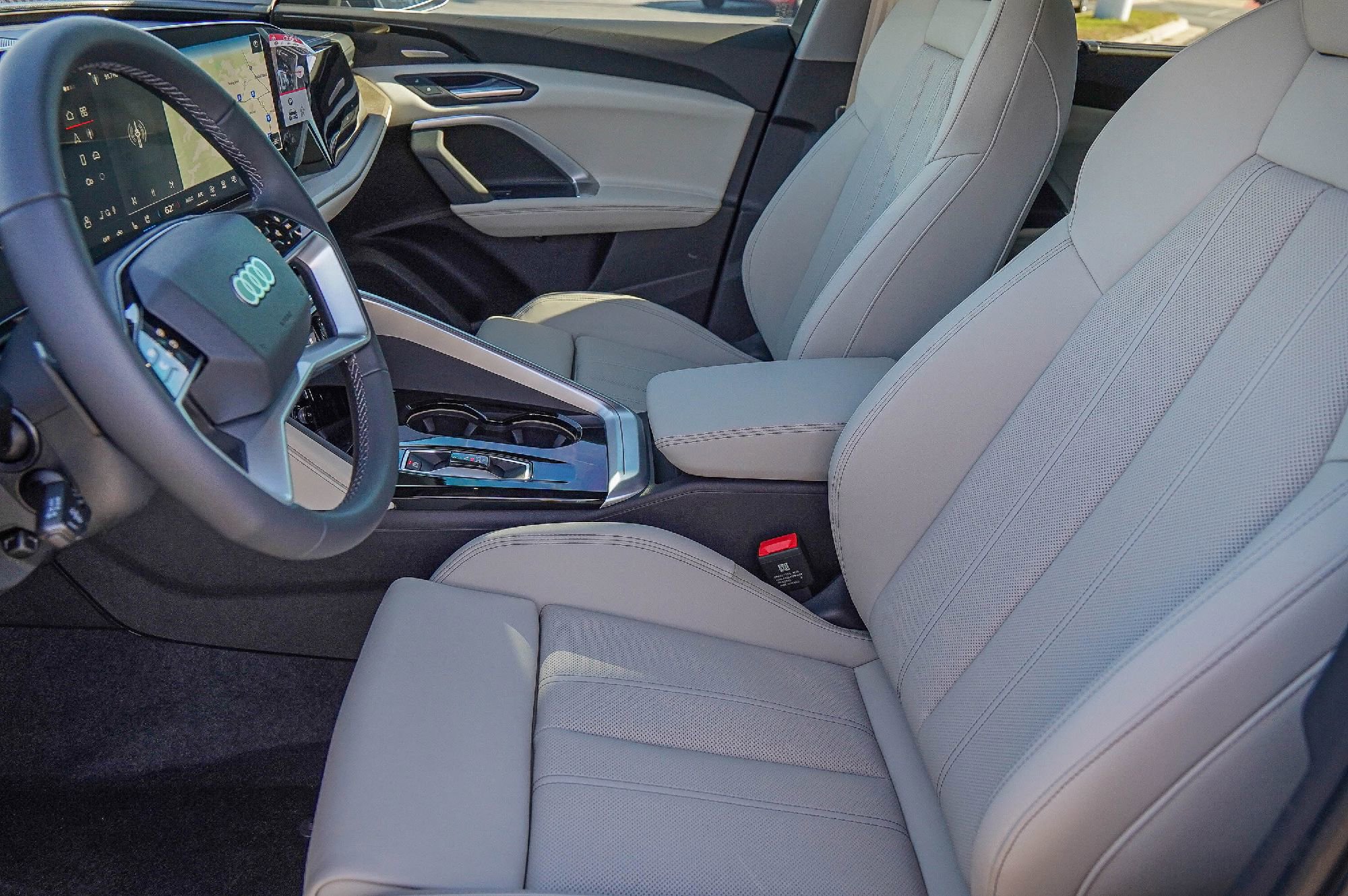 New 2025 Audi Q5 Premium Plus image 8