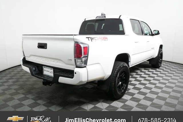 Used 2022 Toyota Tacoma TRD Sport w/ Technology Package AWD/4WD image 3