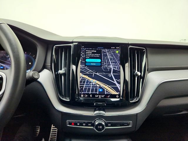 Used 2022 Volvo XC60 B6 R-Design w/ Advanced Package image 23
