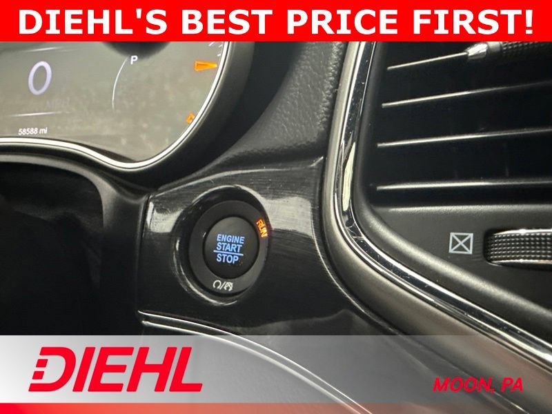 Used 2018 Jeep Grand Cherokee Trailhawk w/ Trailhawk Luxury Group AWD/4WD image 29