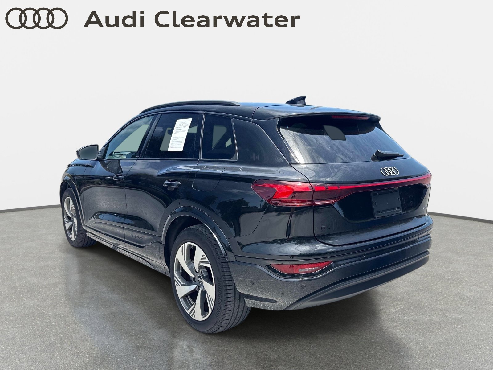 Certified 2025 Audi Q6 e-tron Prestige w/ 20" Wheel Package AWD/4WD image 3