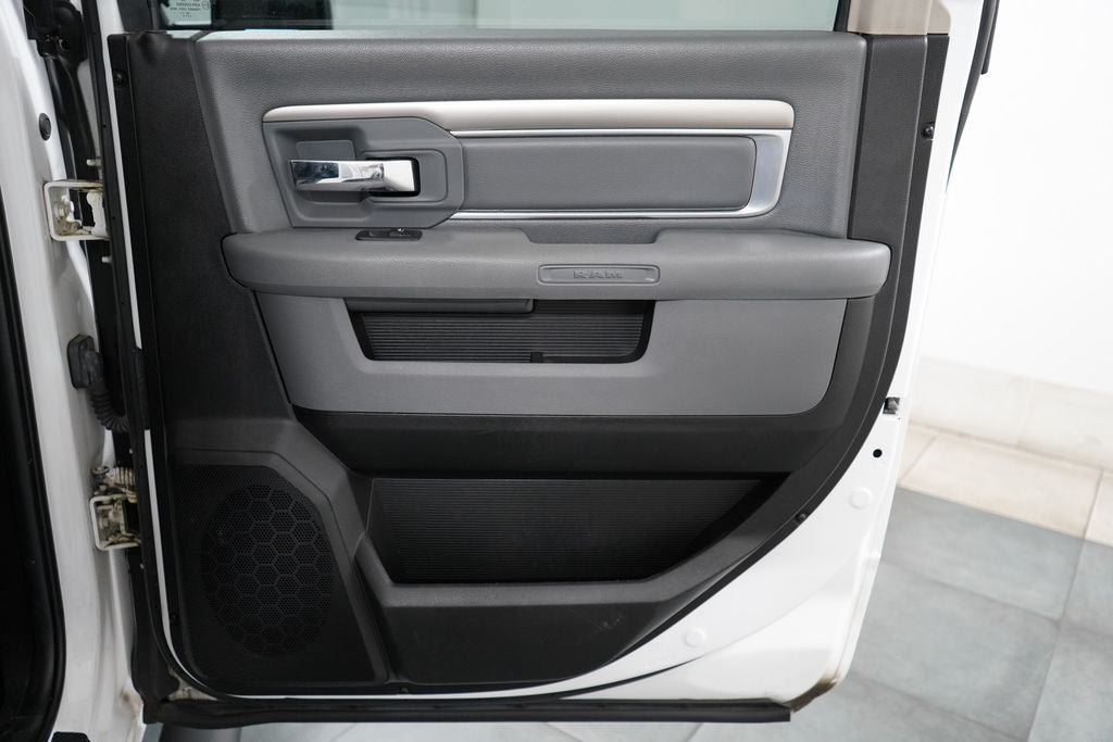 Used 2019 RAM 1500 Warlock AWD/4WD image 34
