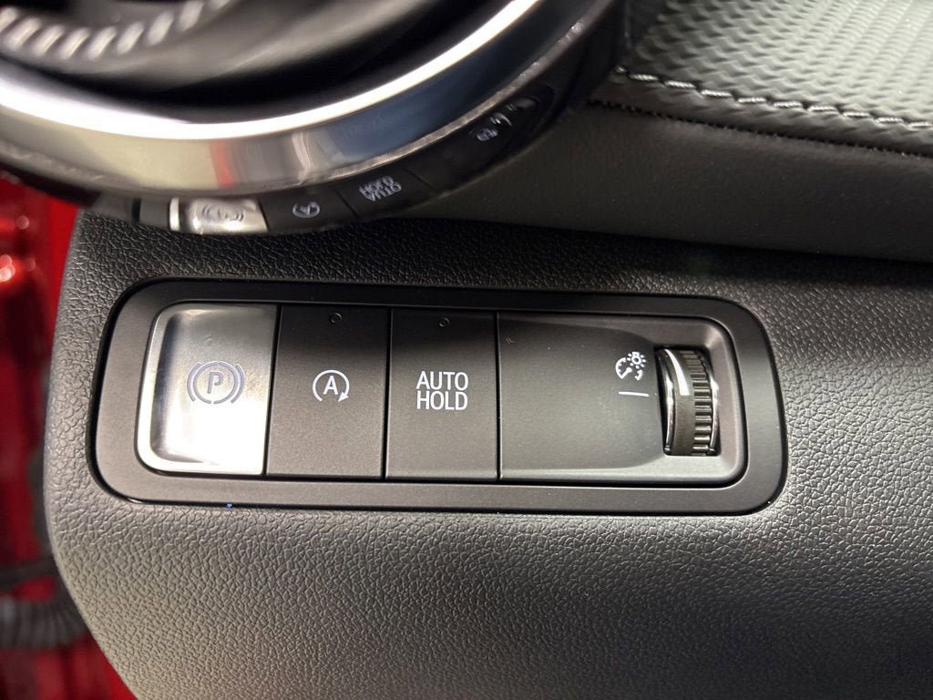 New 2026 Chevrolet Equinox LT w/ Convenience Package II FWD image 21