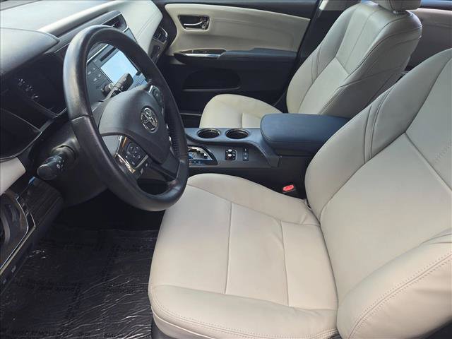 Used 2015 Toyota Avalon XLE Touring FWD image 16