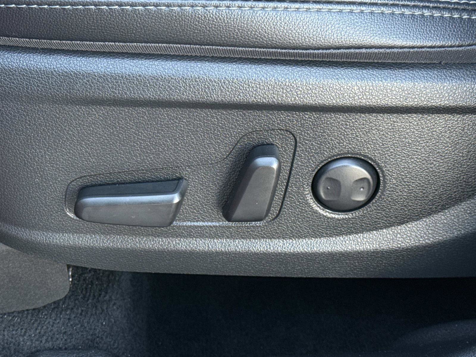 Used 2023 Hyundai Santa Fe XRT w/ Cargo Package image 15