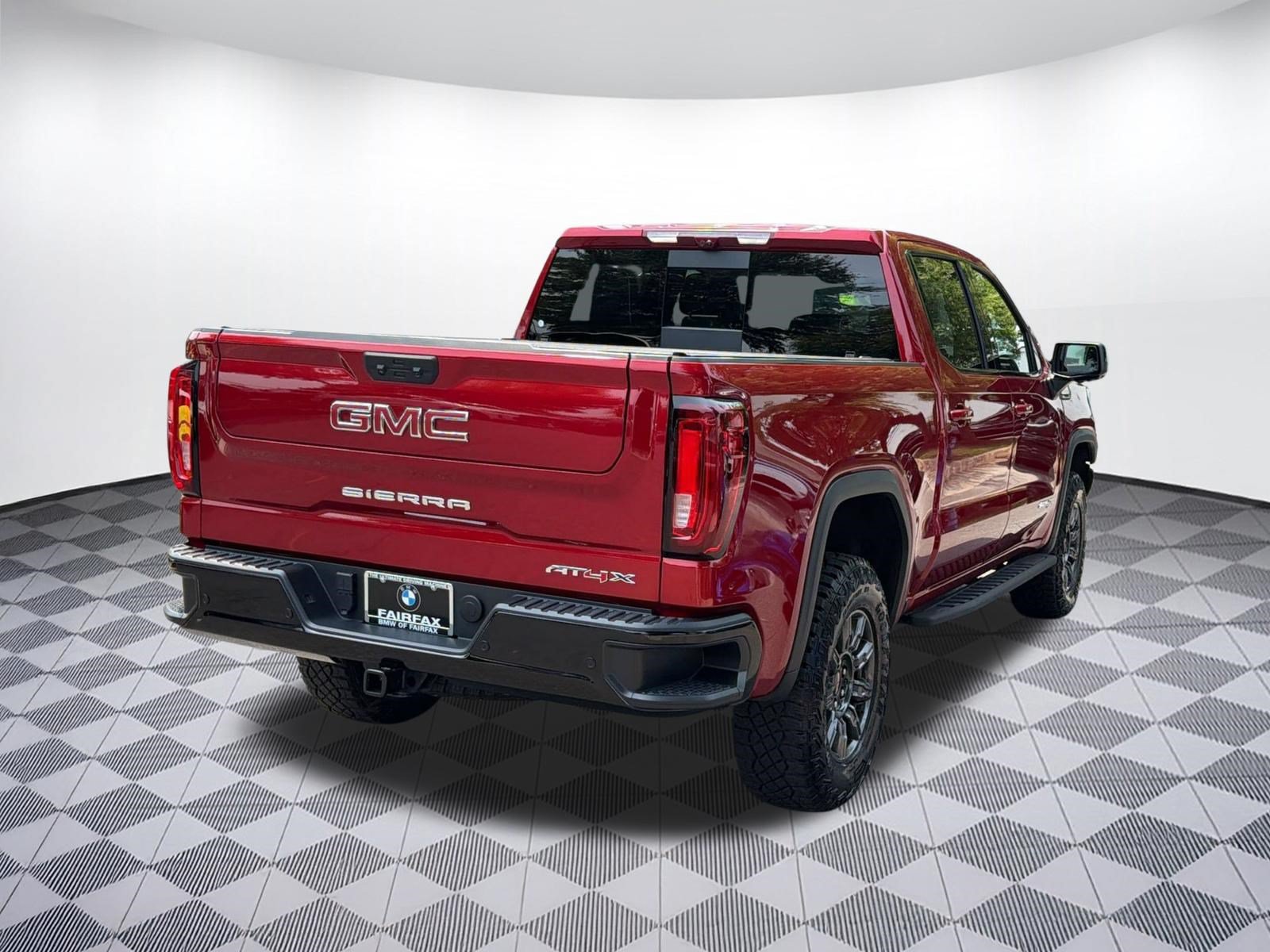 Used 2025 GMC Sierra 1500 AT4X AWD/4WD image 9