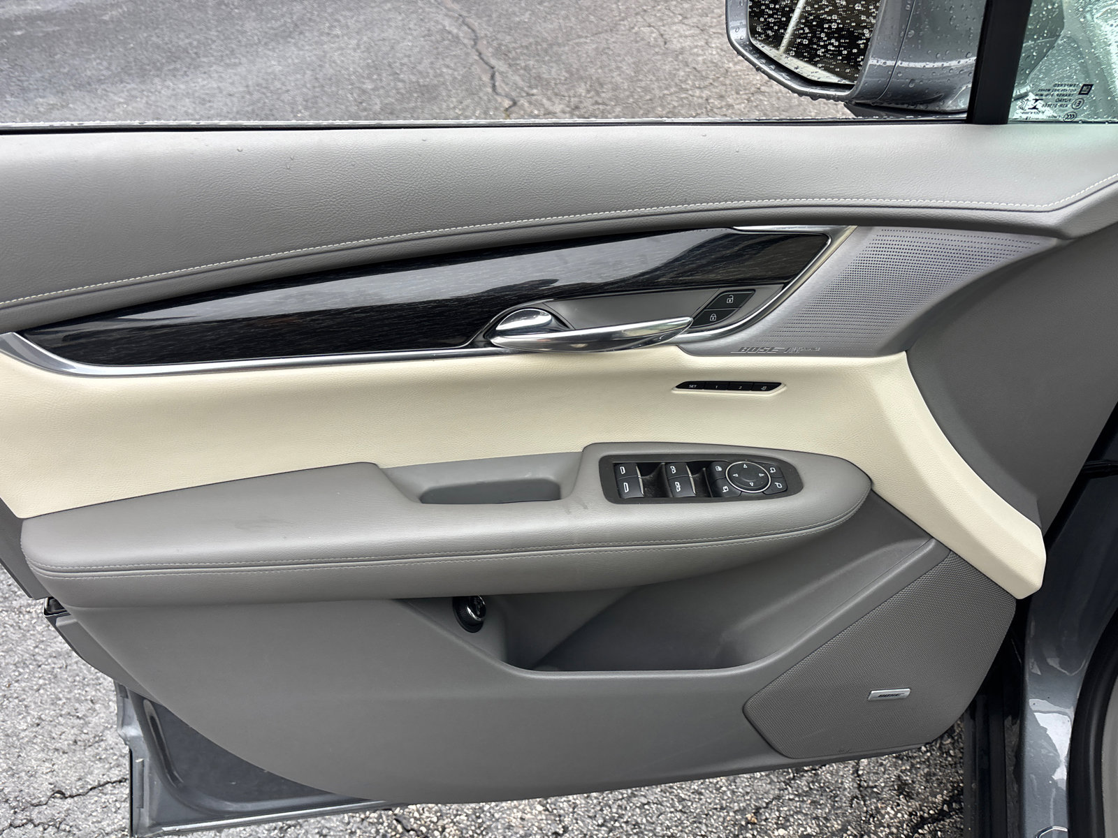 Used 2020 Cadillac XT6 Premium Luxury FWD image 11