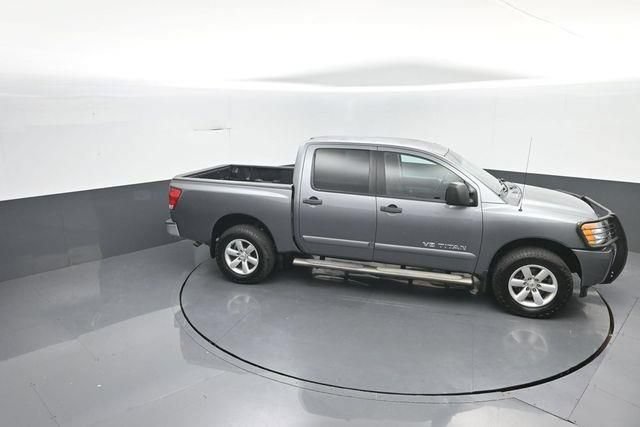 Used 2014 Nissan Titan SV w/ SV Value Truck Package AWD/4WD image 19
