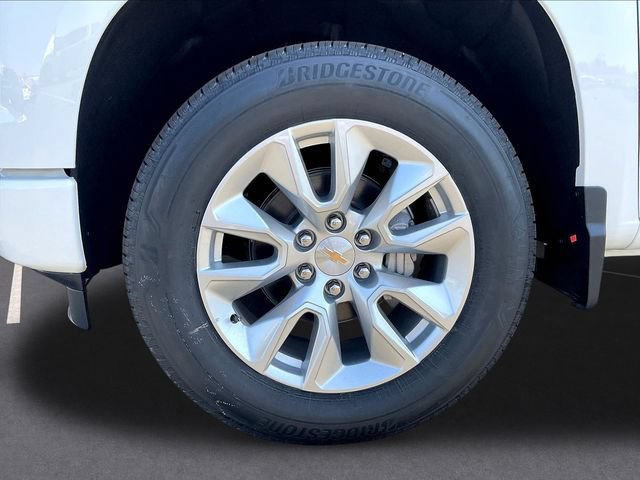 New 2026 Chevrolet Silverado 1500 Custom RWD image 16