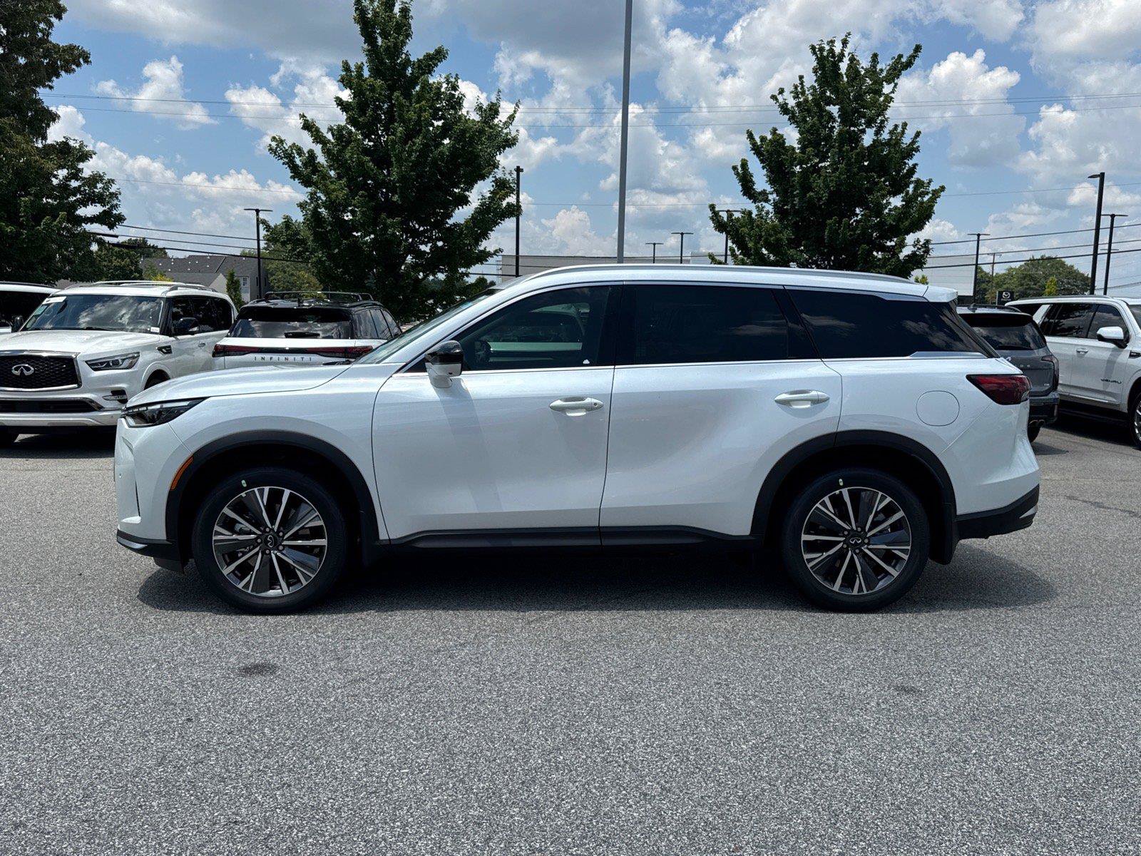 New 2027 INFINITI QX60 Luxe w/ Cargo Package FWD image 2