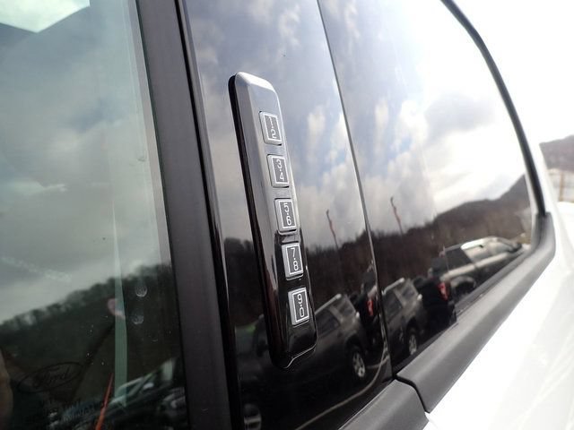 New 2026 Ford F250 Lariat w/ Black Appearance Package AWD/4WD image 15